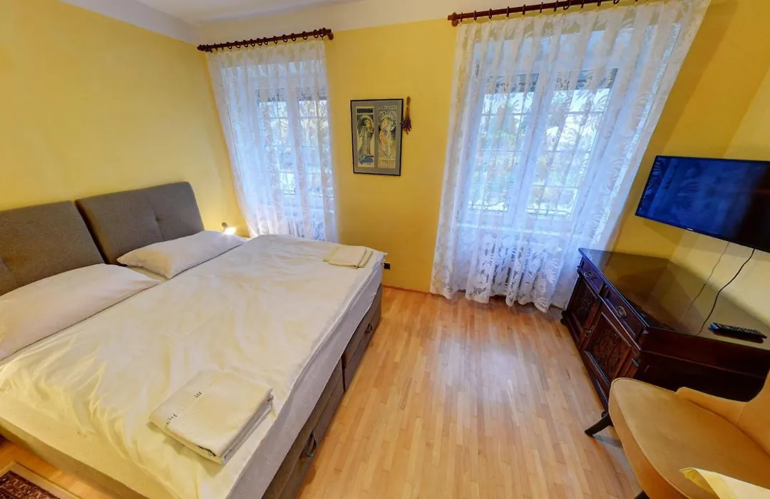 Pension Siesta-1
